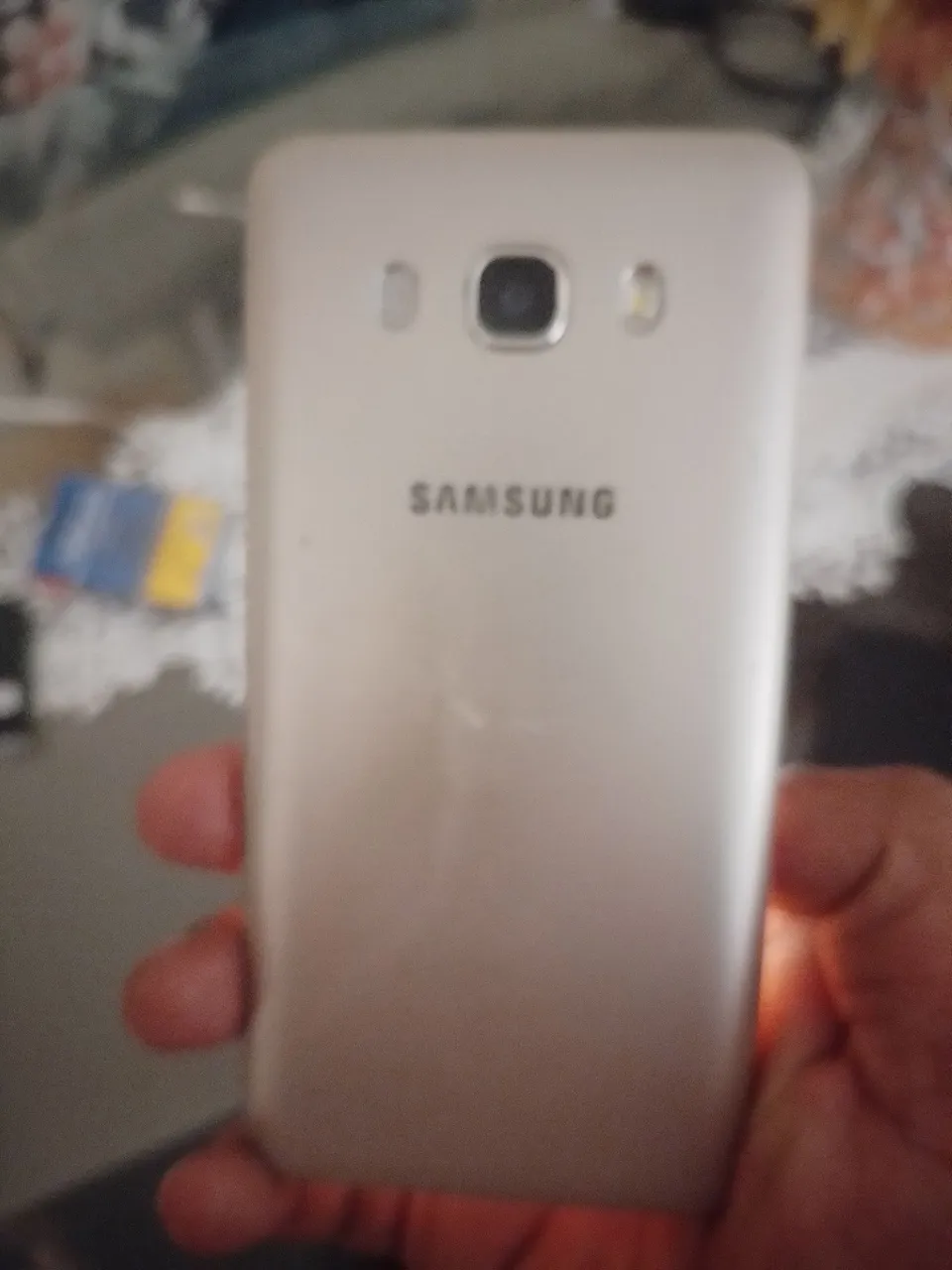 Celular j5