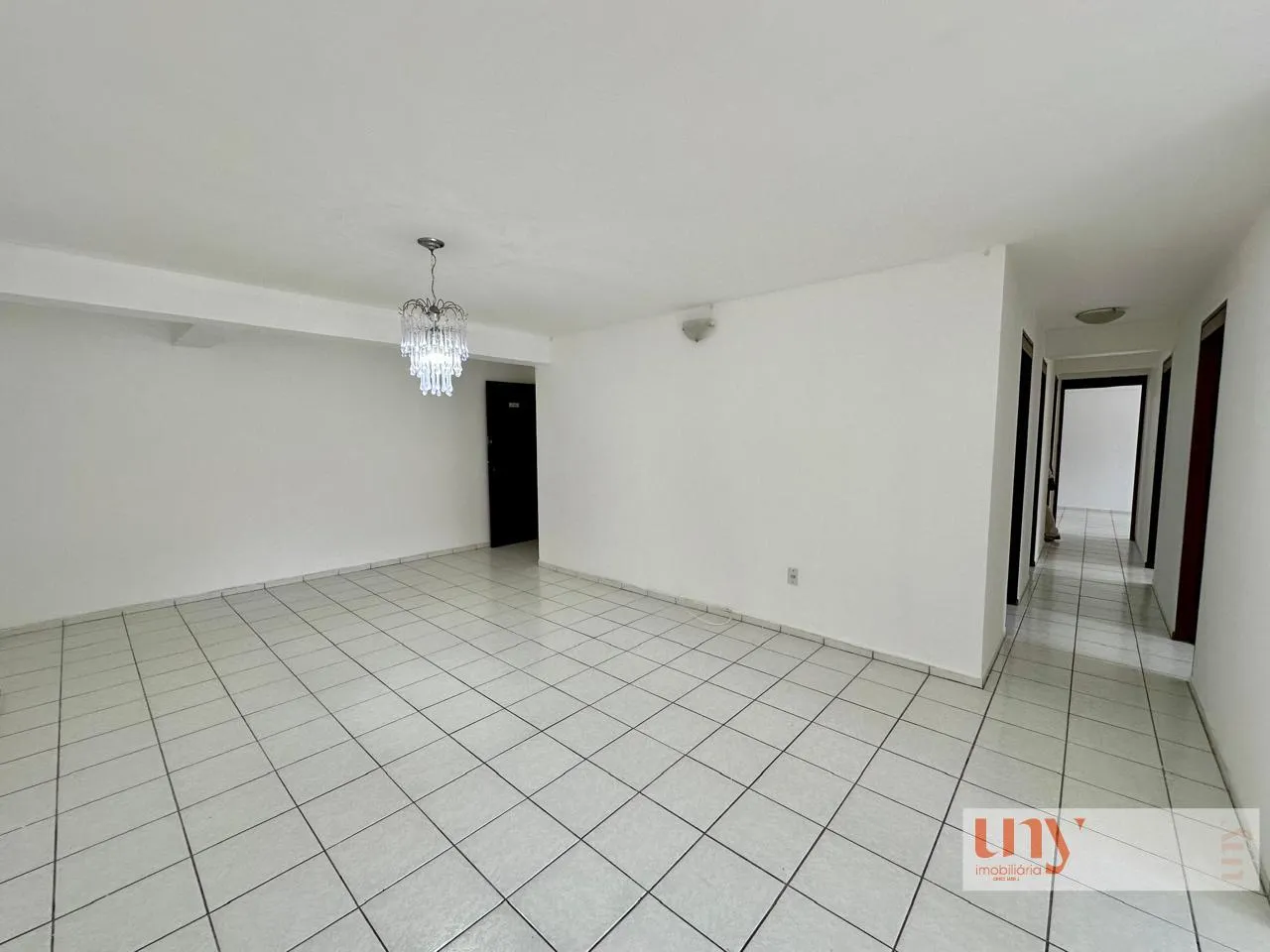 Apartamento com 128 m² e 3 quartos com área de lazer no Miramar
