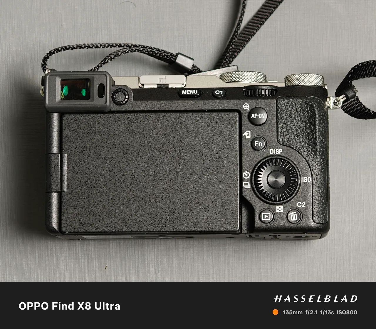 Câmera Sony A7Cii prata  - Foto 3