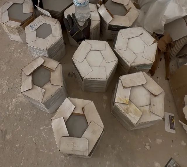 hexagonal tile64295856841217122