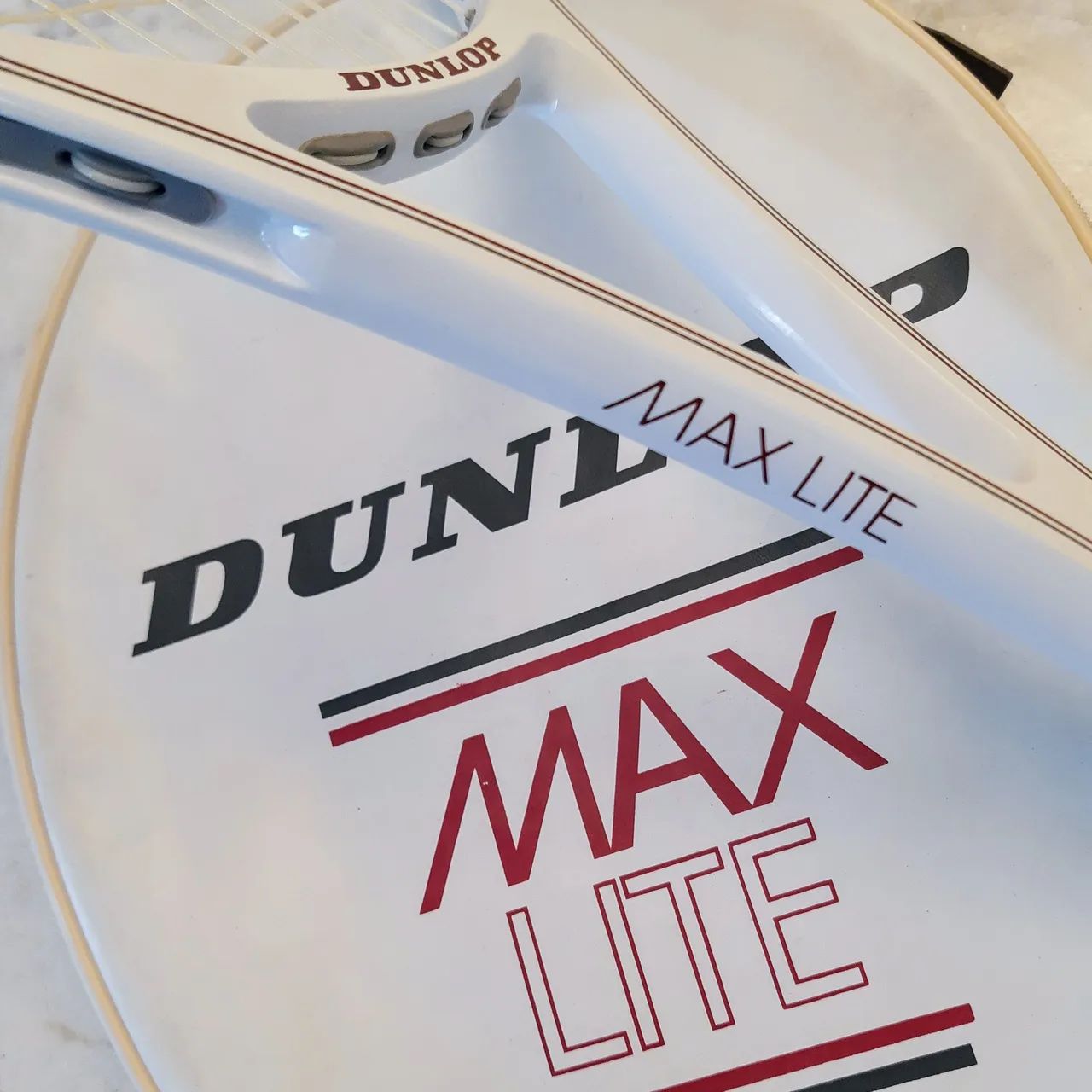 Raquete de Tênis Dunlop Max Lite - Graphite Composite - Foto 2