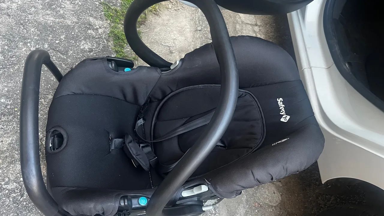 Bebê conforto de bebê para o carro