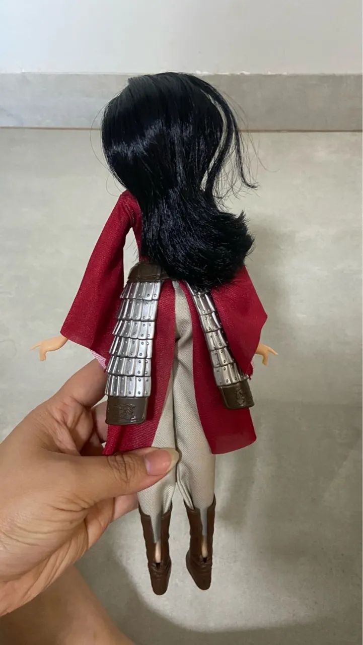 Boneca Mulan Hasbro  - Foto 2