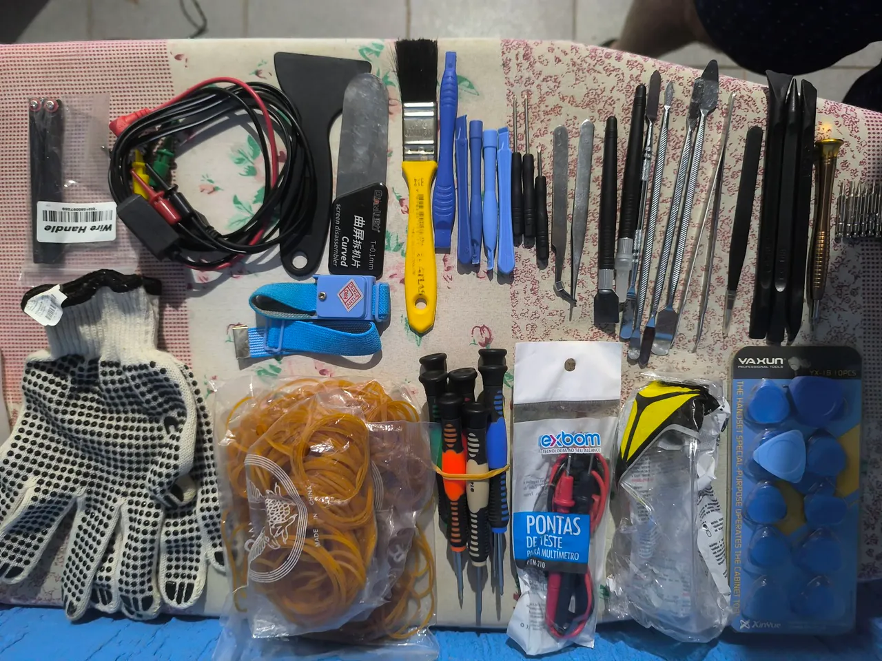 Kit de Ferramentas e insumos para Bancada