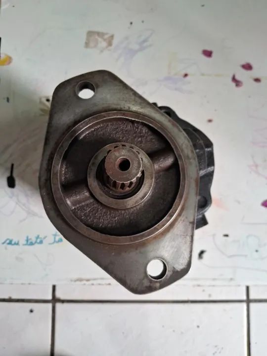 Bomba hidráulica da jcb nova de 3 entradas  - Foto 5