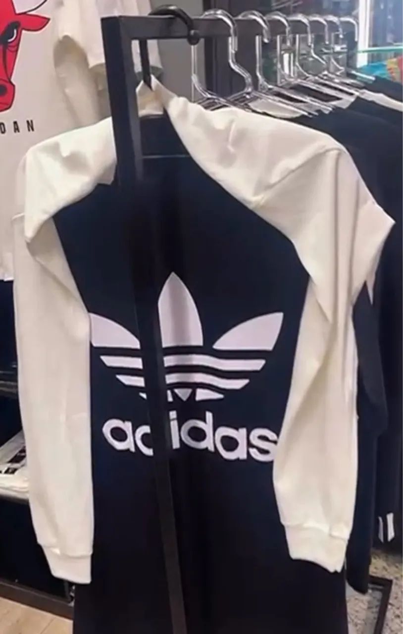 Vestido Adidas Oversized - Conforto e Estilo - Foto 2