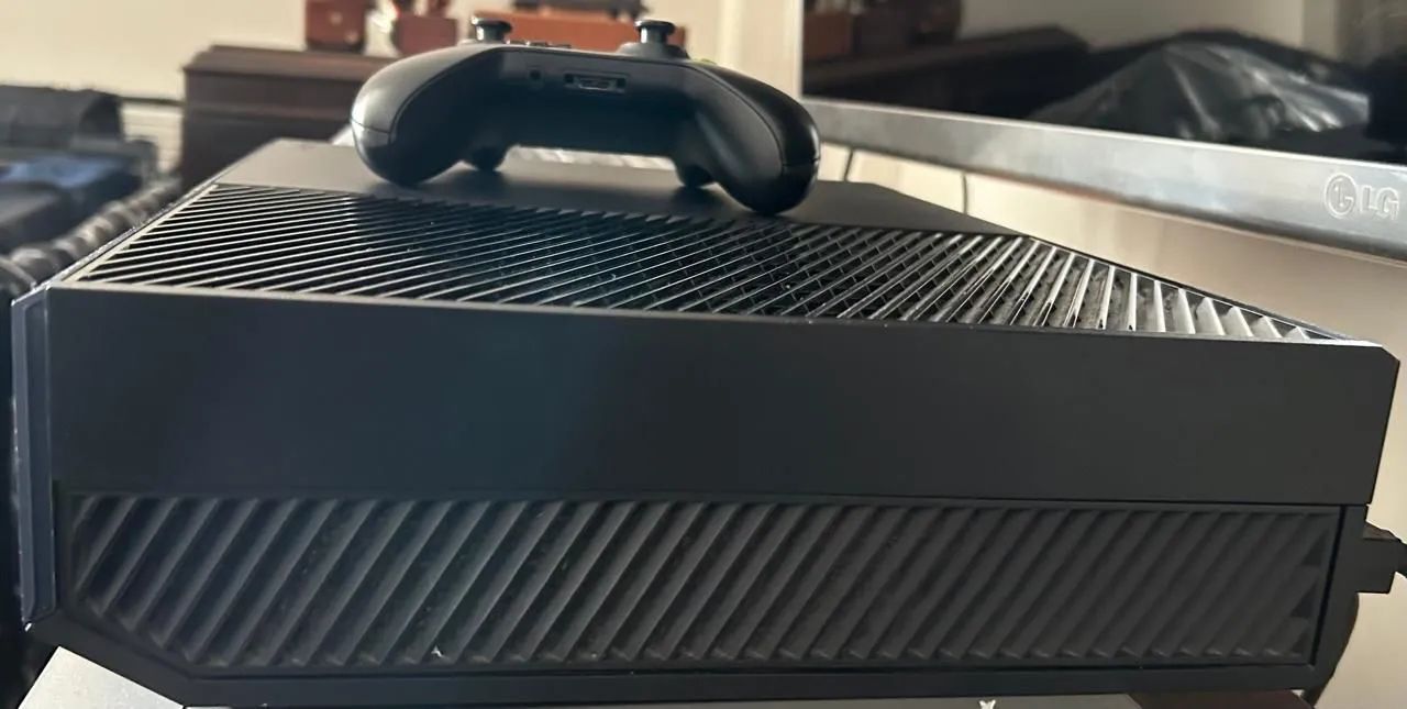 Xbox one 1 TB - Foto 5