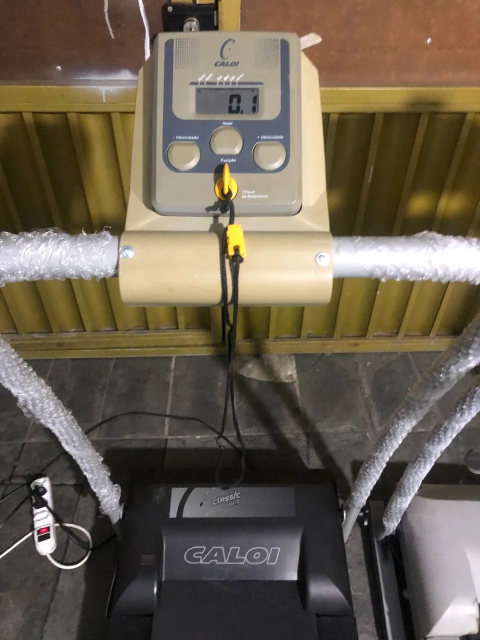 Esteira Caloi Cle com lona nova  - Foto 3