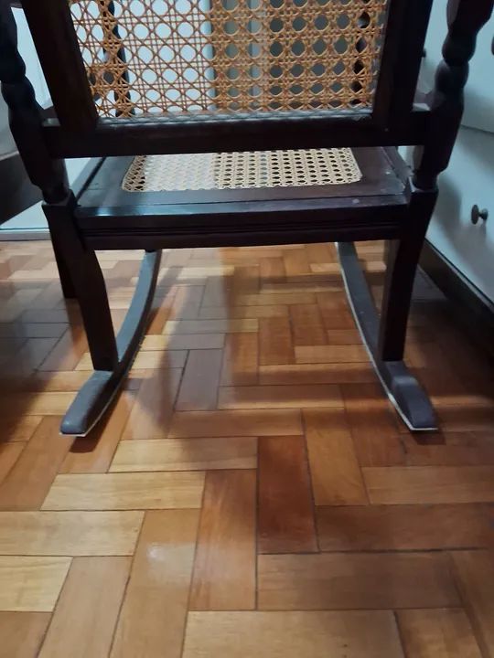 Poltrona de Vime em Madeira Maciça - Foto 5