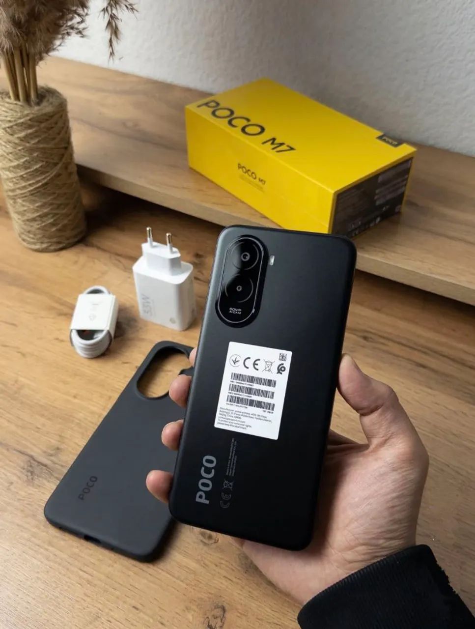 POCO M7 6GB RAM 128GB ROM 4台 Celular Xiaomi POCO M7 6GB de RAM / 128GB / Tela 6.9