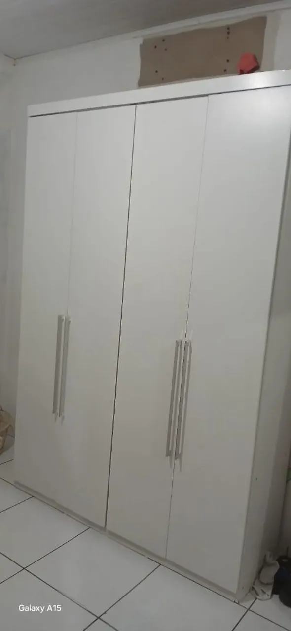 Armário de 4 portas branco