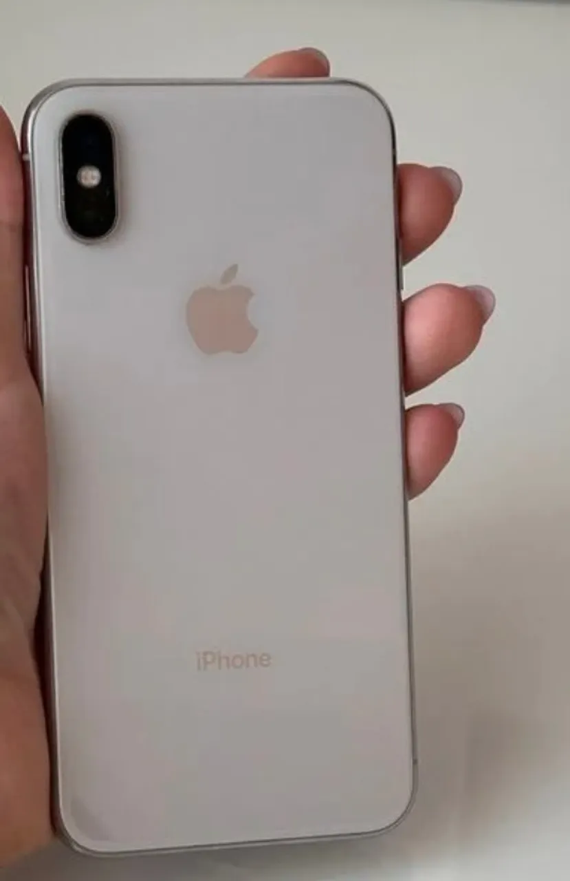 iPhone XS