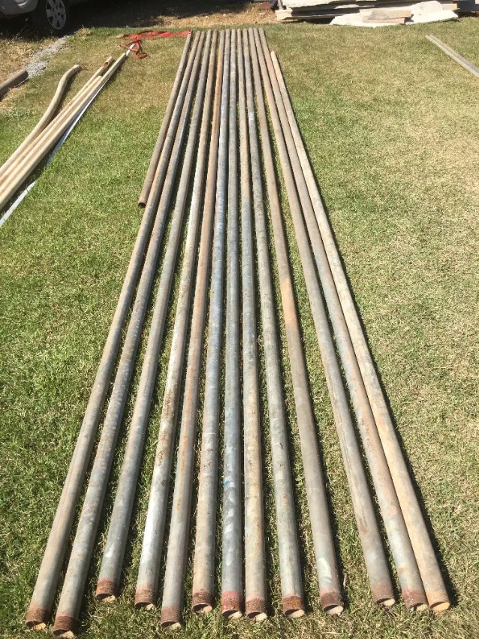 17,5 Tubos de aço galvanizado, rosqueado,  DIN 2440 ou NBR 5580 bitolas 1 1/2", 2", 2 1/2"