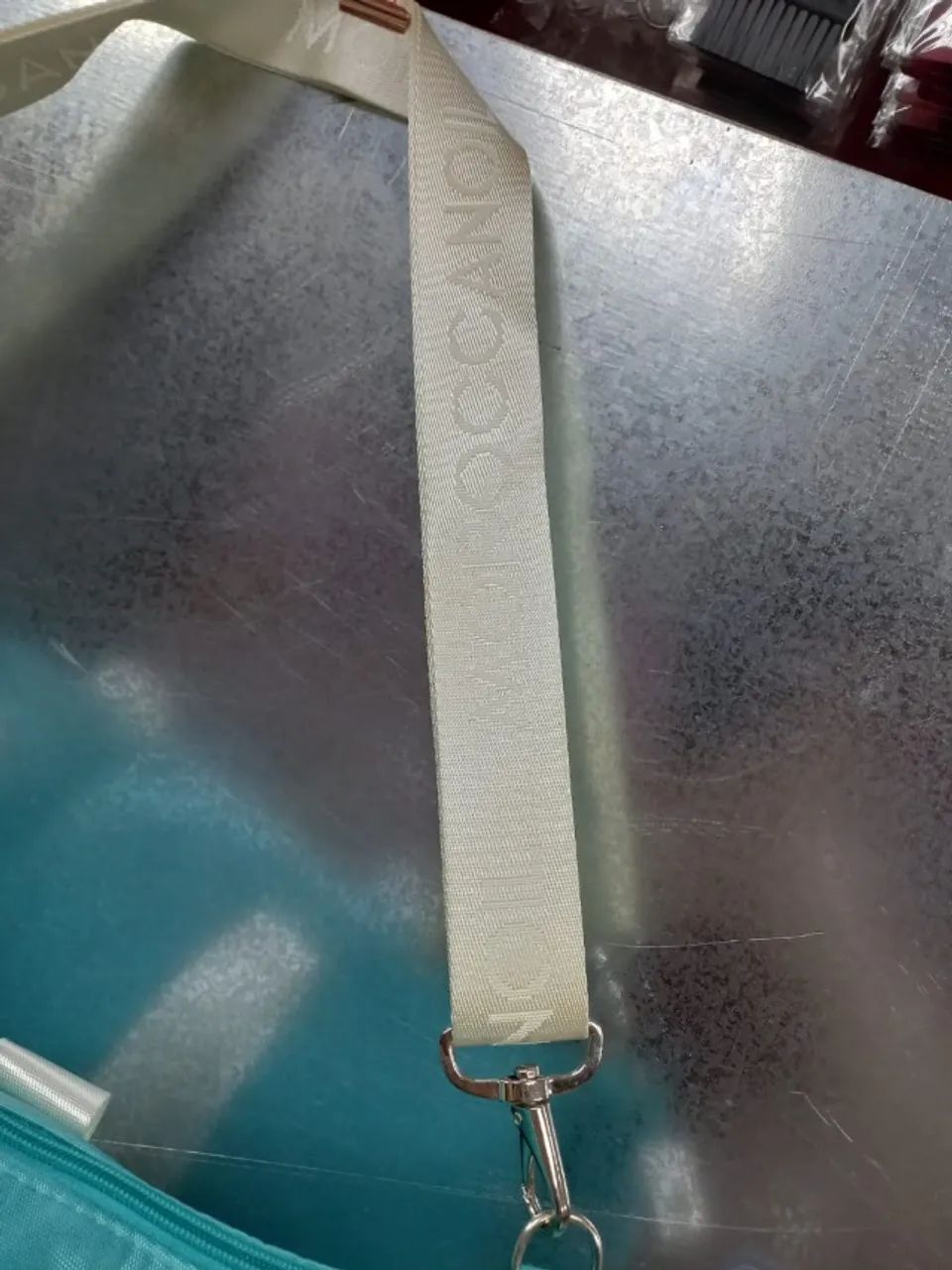 Bolsa Viagem Moroccanoil  NOVA - Foto 4