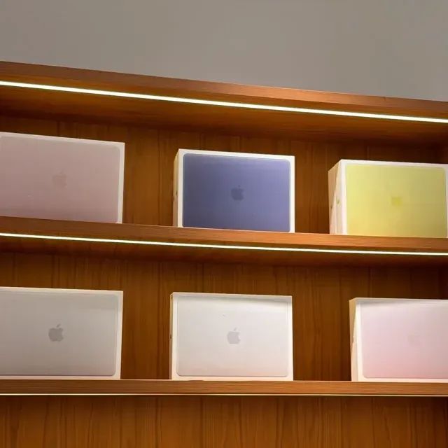 MACBOOK NEO 8 RAM-512 SSD NOVOS LACRADOS