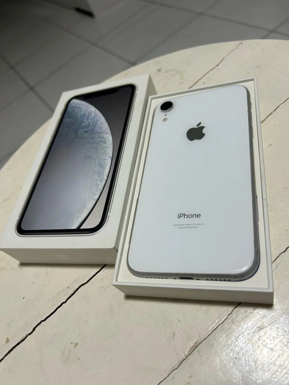 iPhone XR Branco 128GB + Caixa Original