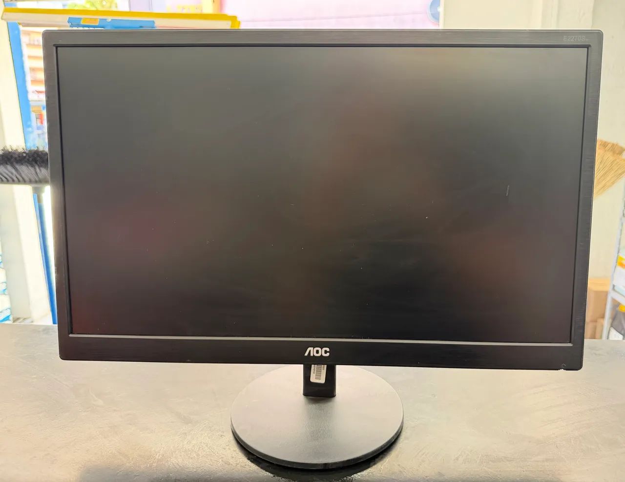 Monitor AOC 21,5 POLEGADAS FULL HD  HDMI  LED ANTIREFLEXIVO  - Foto 5