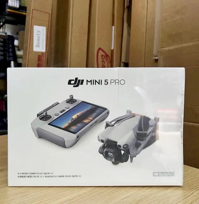 Drone Dji Mini 5 Pro Combo Fly More Controle com Tela  - Foto 2