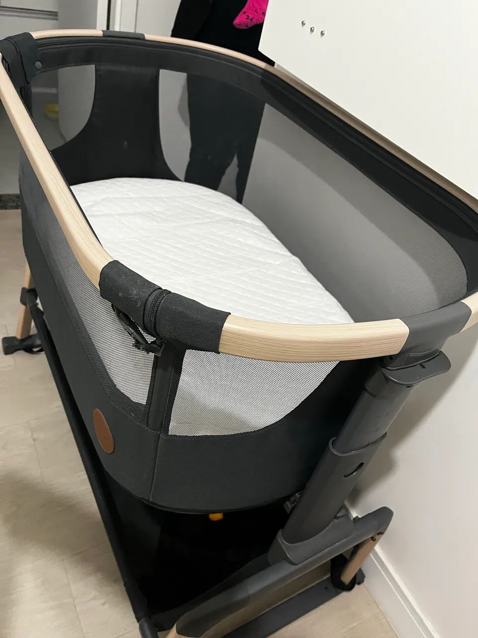Berço Iora Air Maxi-cosi Beyond Graphite Cor Cinza - Foto 3