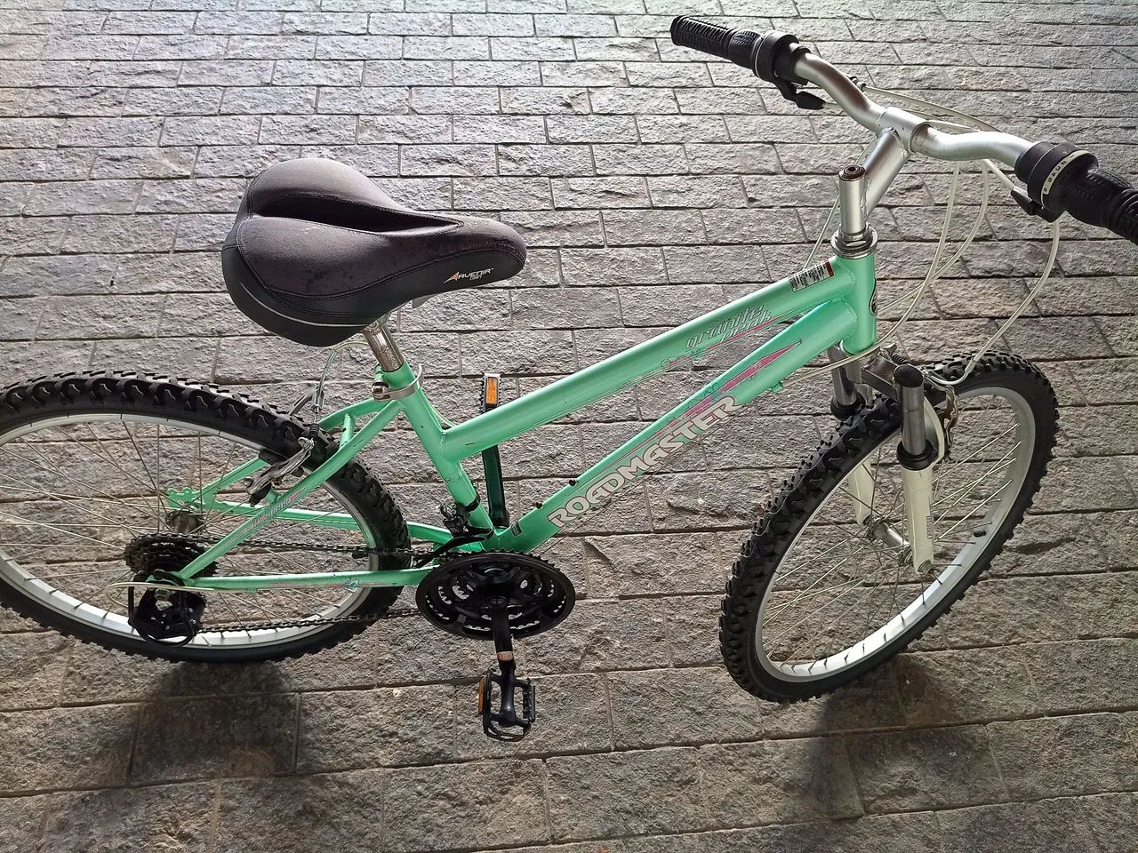 Bicicleta aro 24 semi nova - Foto 2