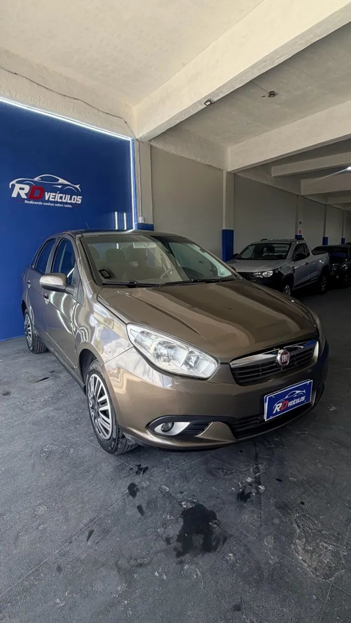 Fiat Grand Siena Grand Siena ATTRAC. 1.4 EVO F.Flex 8V 2014