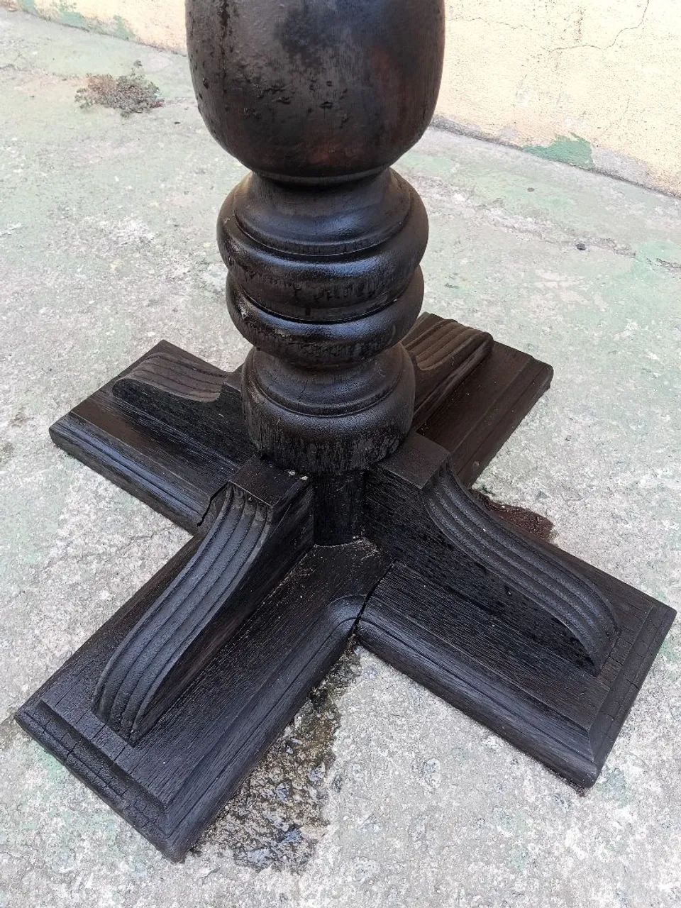Pé de mesa: - Foto 2