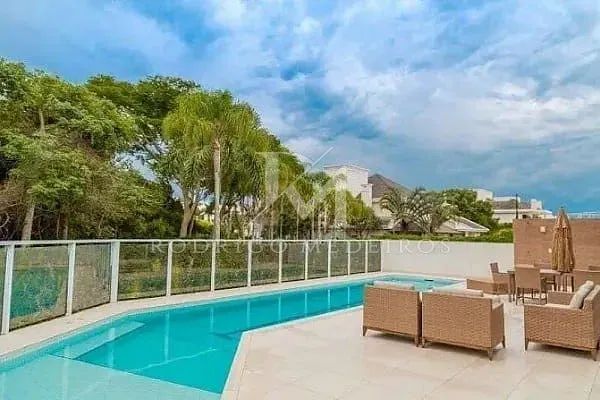Casa com 7 quartos e piscina em Jurerê Internacional, Florianópolis - Foto 2