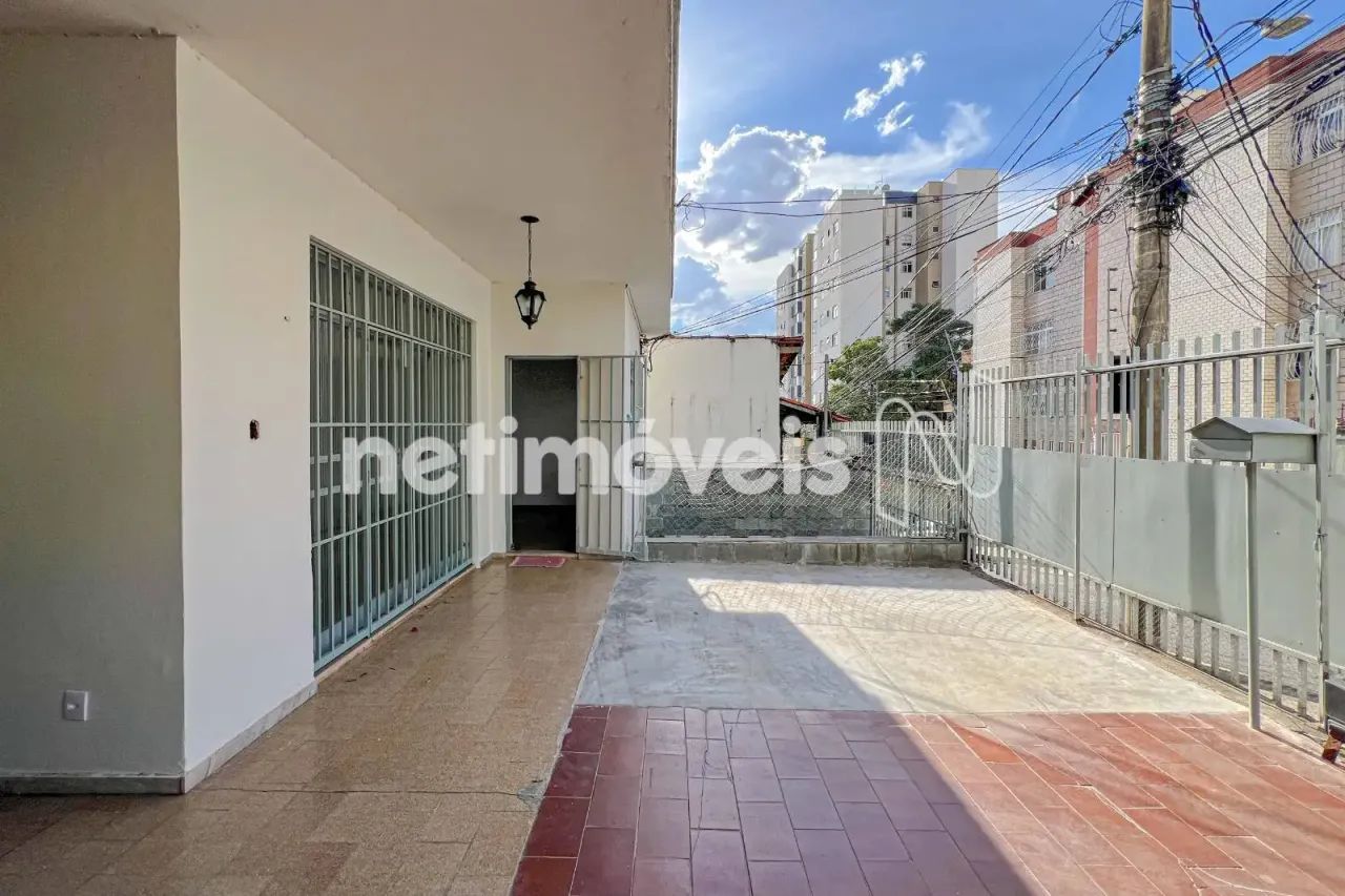 Casa para locação com 4 quartos e 2 suítes - Foto 2
