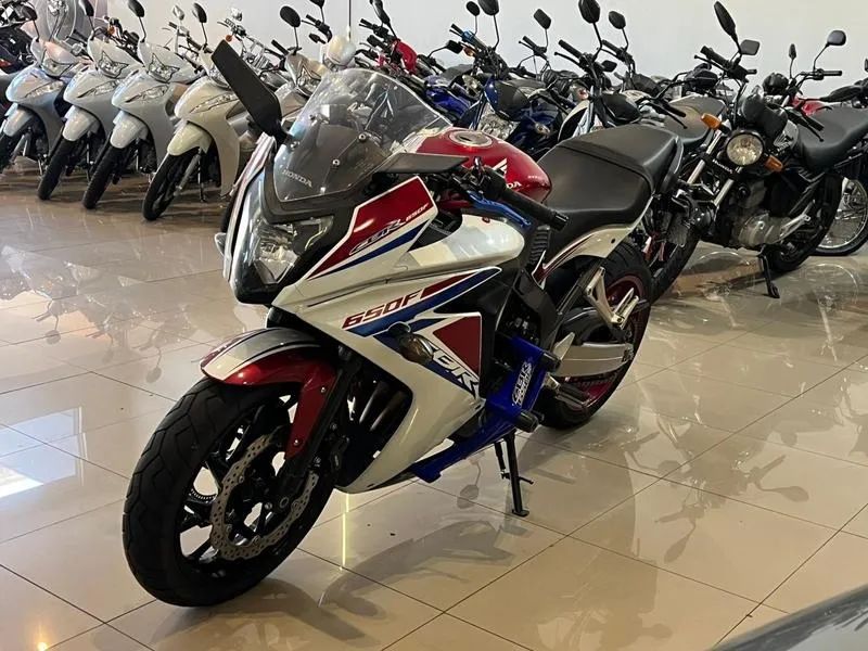 HONDA CBR 650F 2017 - Foto 4
