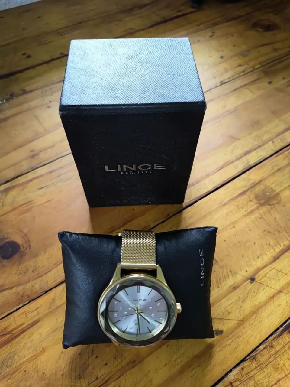 Relogio unisex dourado - Foto 3