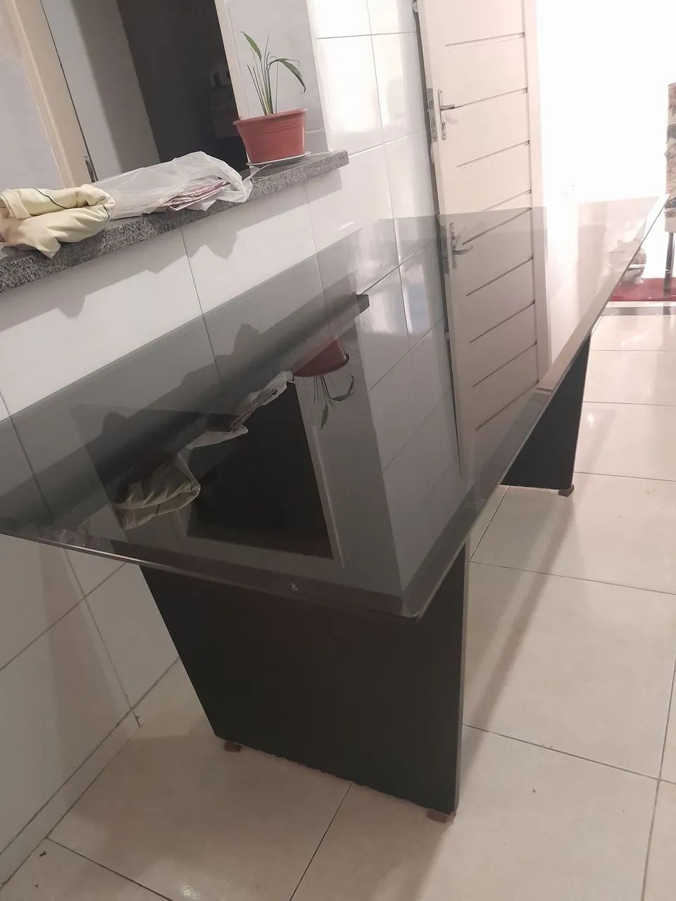 Vendo mesa de jantar de vidro  - Foto 3