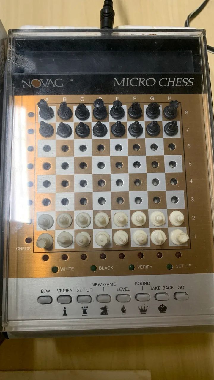 NOVAG MICRO CHESS comprado na Alemanha em 1981 - Foto 2