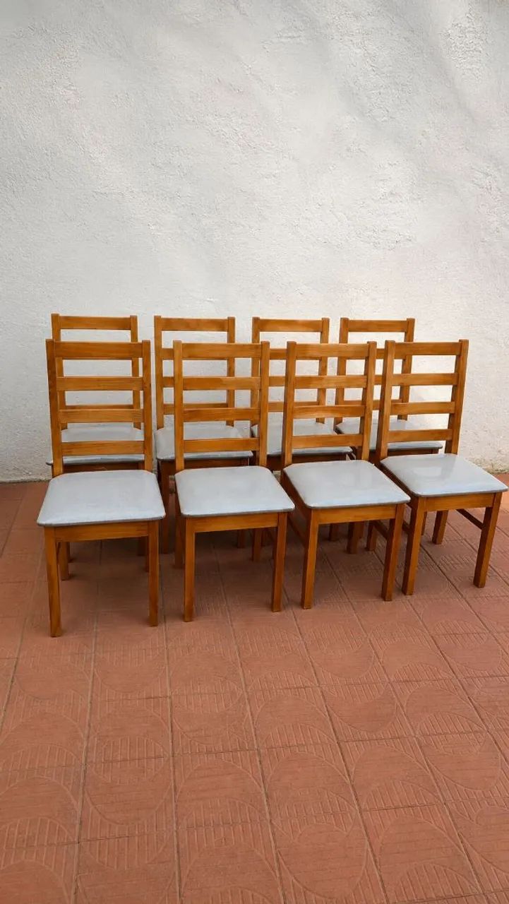Cadeiras estofadas de madeira  - Foto 2