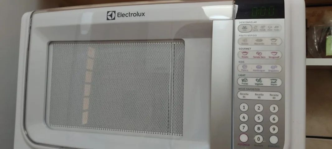 Micro-ondas Electrolux 31L Branco