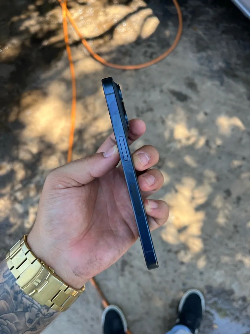 iPhone 15 pro 128 gigas  - Foto 3