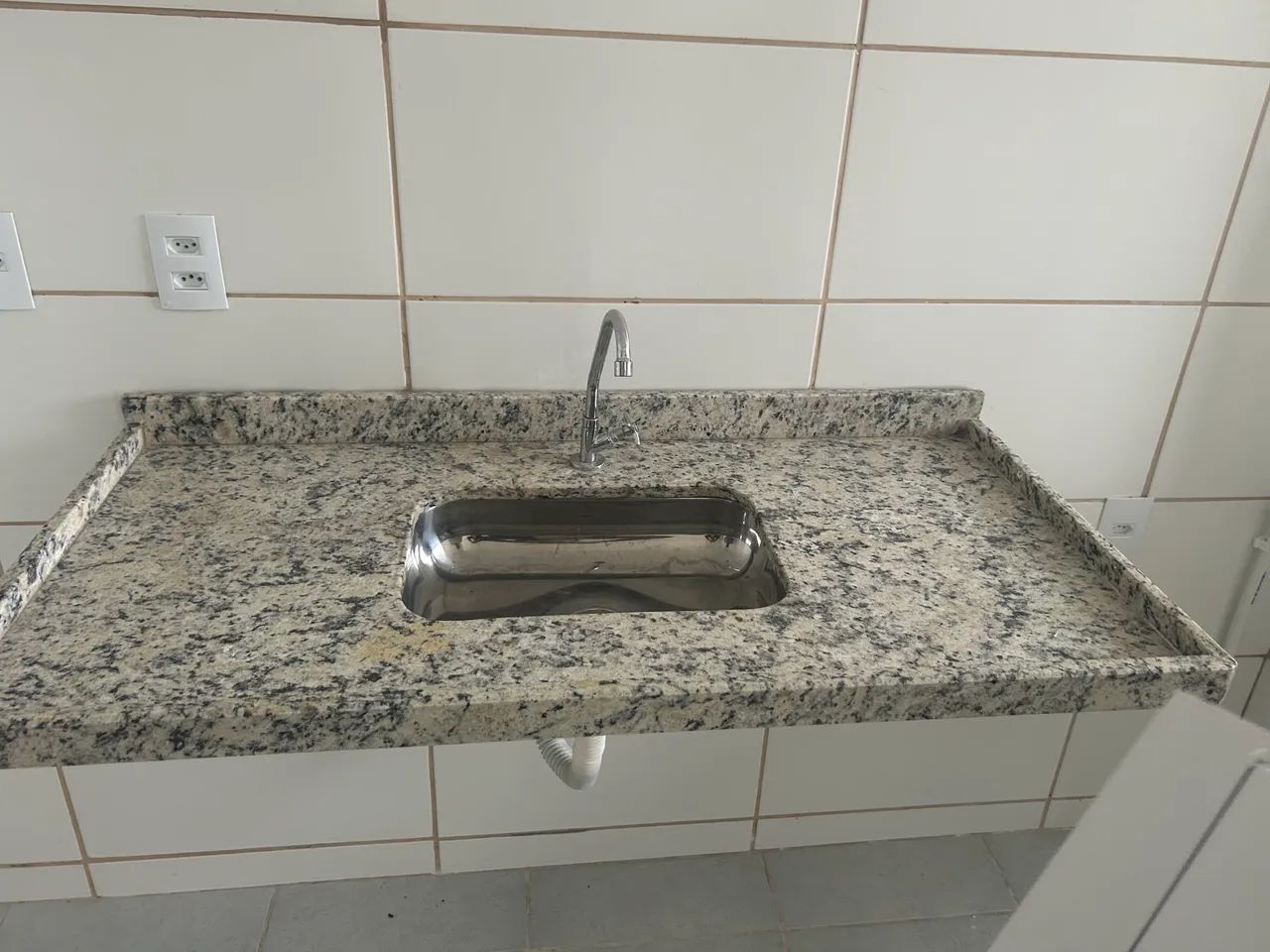 Marble sink65171899457666120