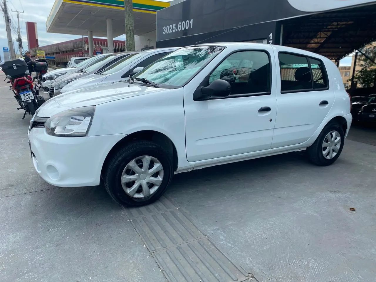 Renault Clio Expression Hi-flex 1.0 16V 3P 2014 - Foto 4