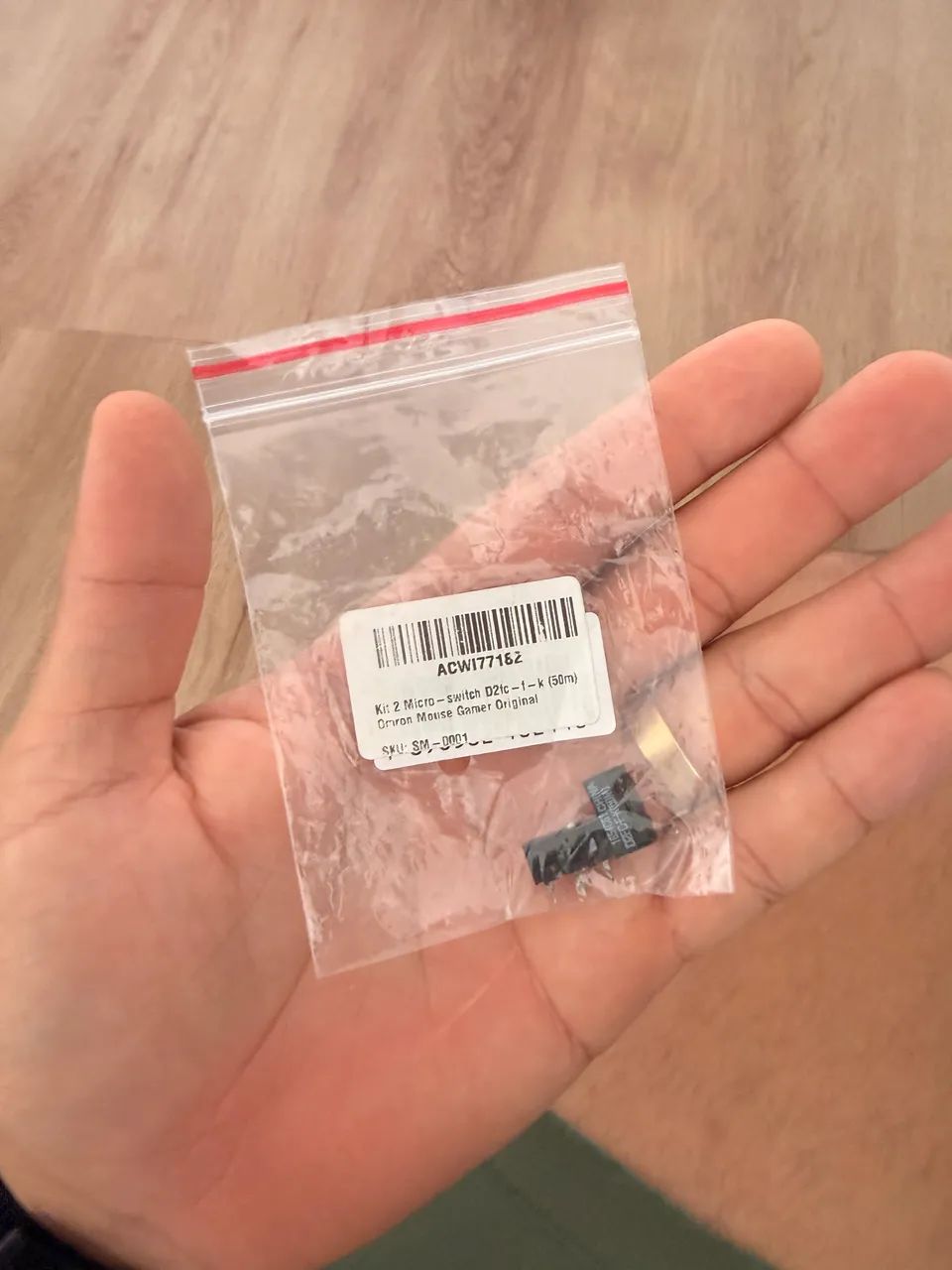 Kit 2 Micro Switch Omron D2FC-F-7-K 50M para Mouse Gamer - Foto 3