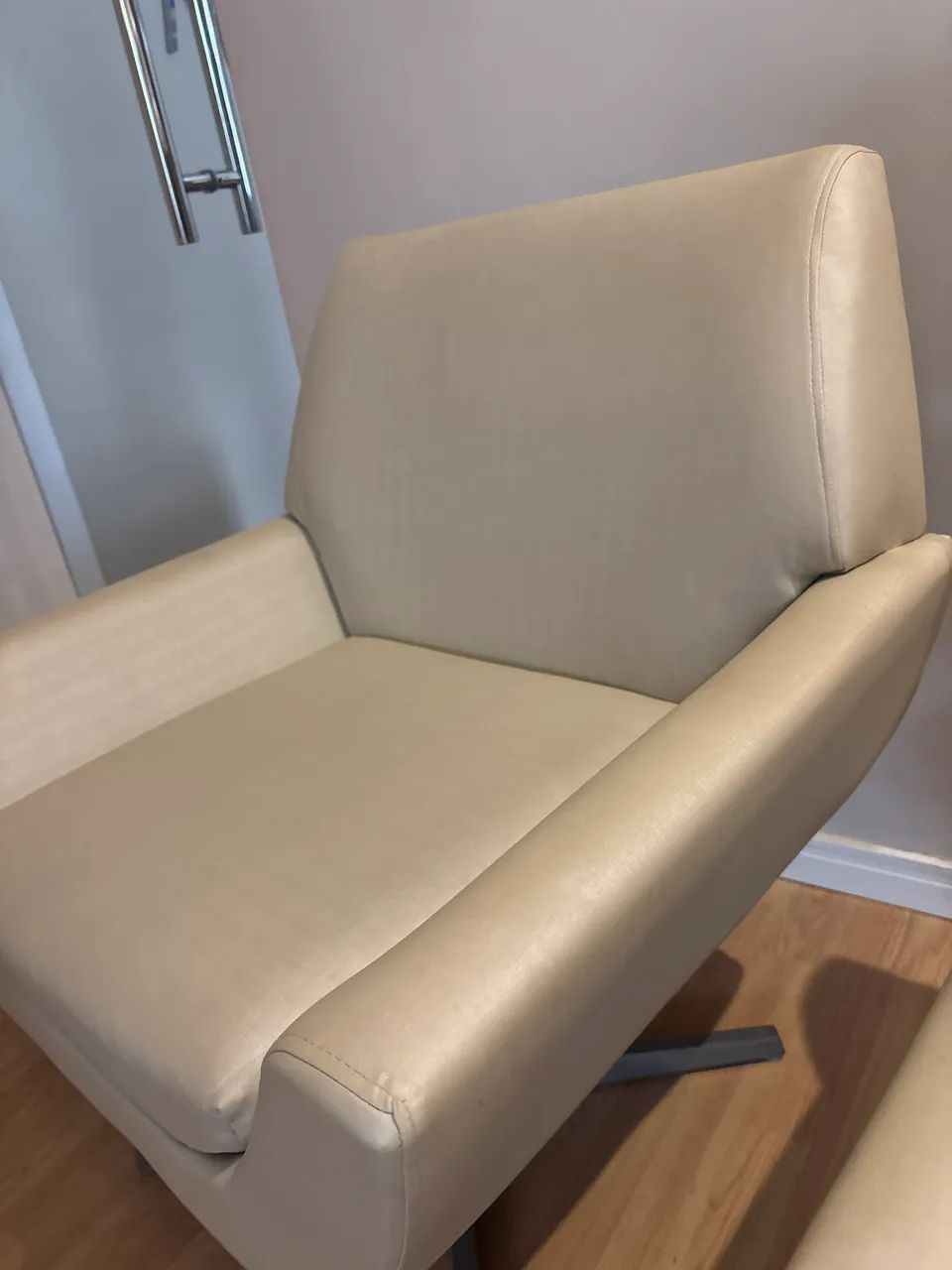 Poltronas para consultório  - Foto 3