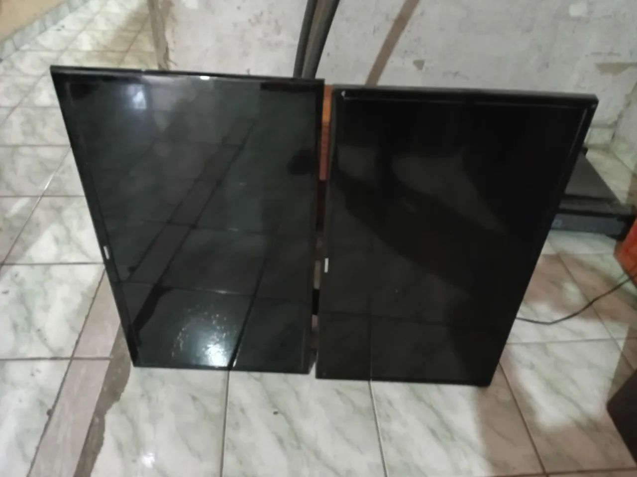 tvs