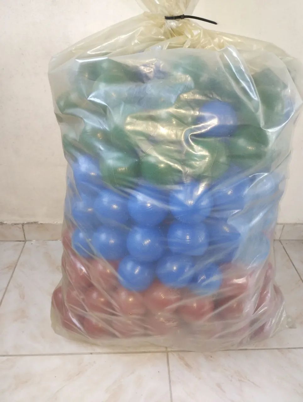 Bolinha pra piscina de bolinha. - Foto 2