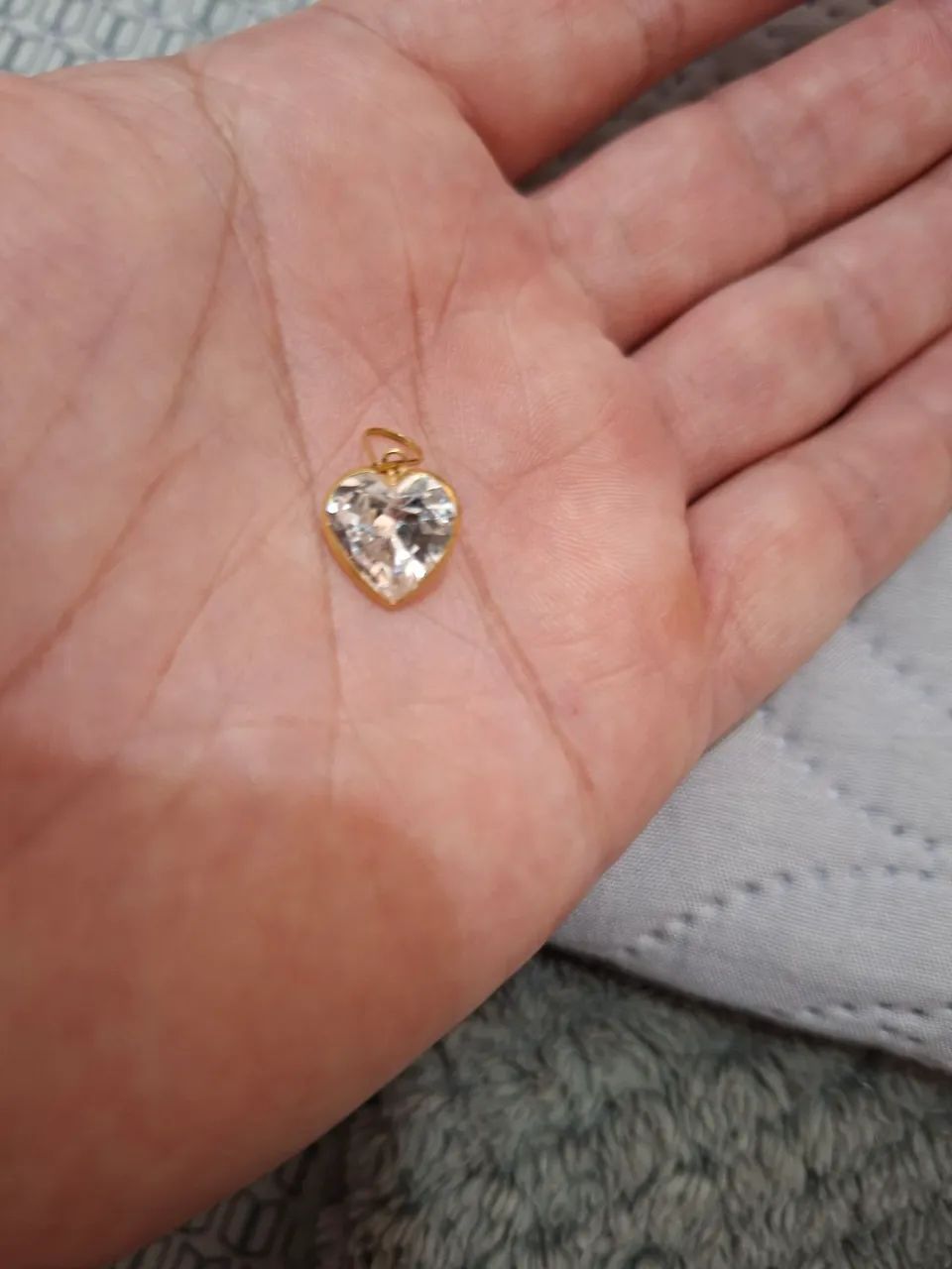 Pingente Coração na pedra zircônia e ouro 18k  - Foto 2