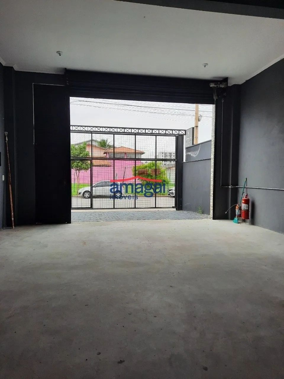 Galpão c/ 155m2 c/ 03 salas Comerciais no Piso Superior - Foto 3