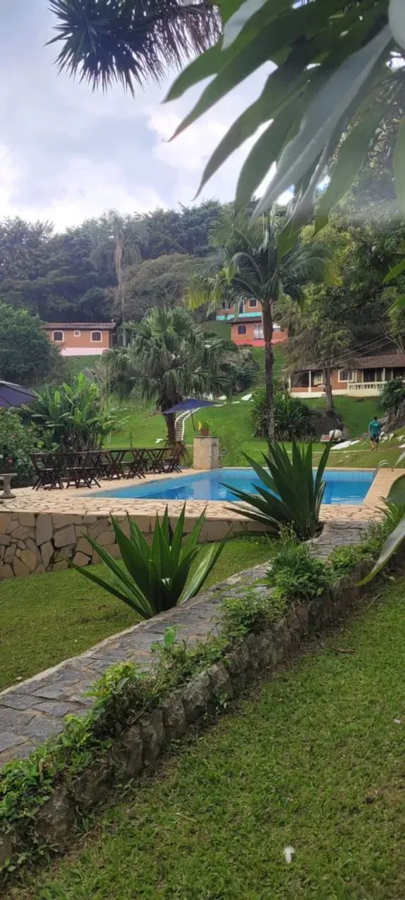 Linda pousada a venda em Itapeva-MG