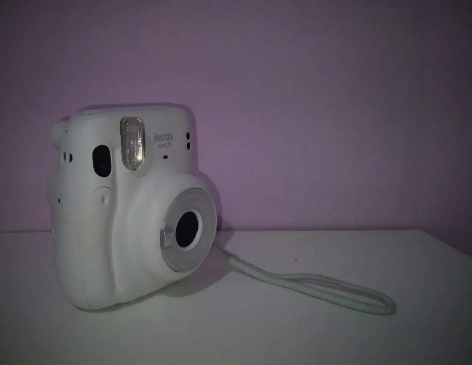 Câmera Instax Mini 11 (branca)  - Foto 3