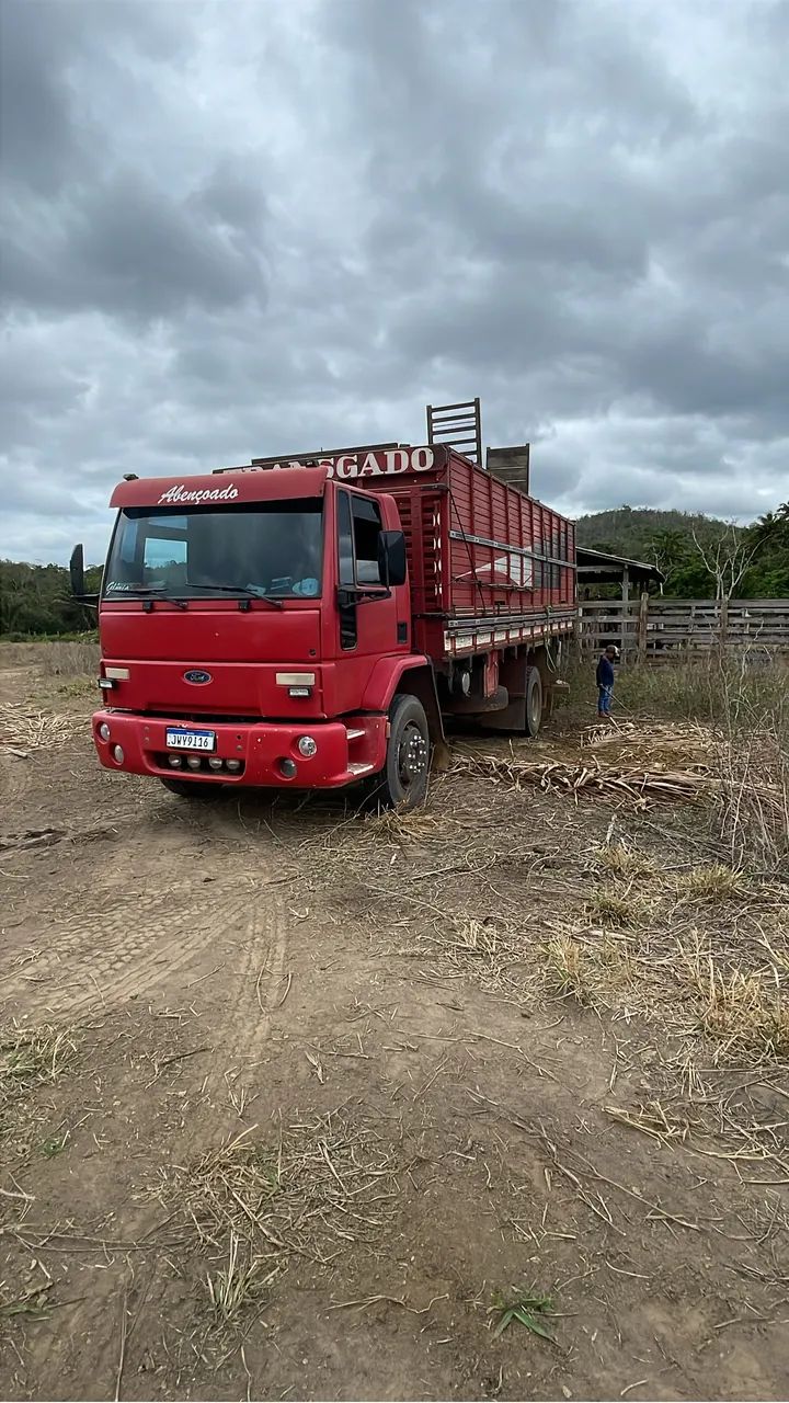 Ford cargo 1317 - Foto 2