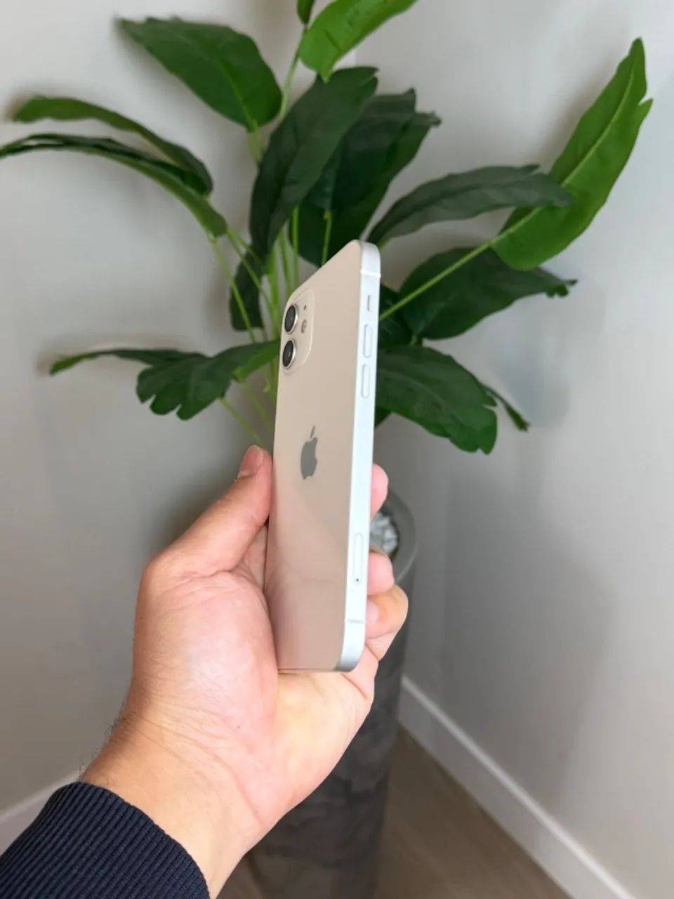 iPhone 12 128GB - Branco - Foto 2