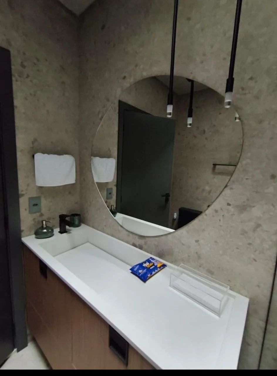 Faço guarda corpo fechamento de sacada espelhos box