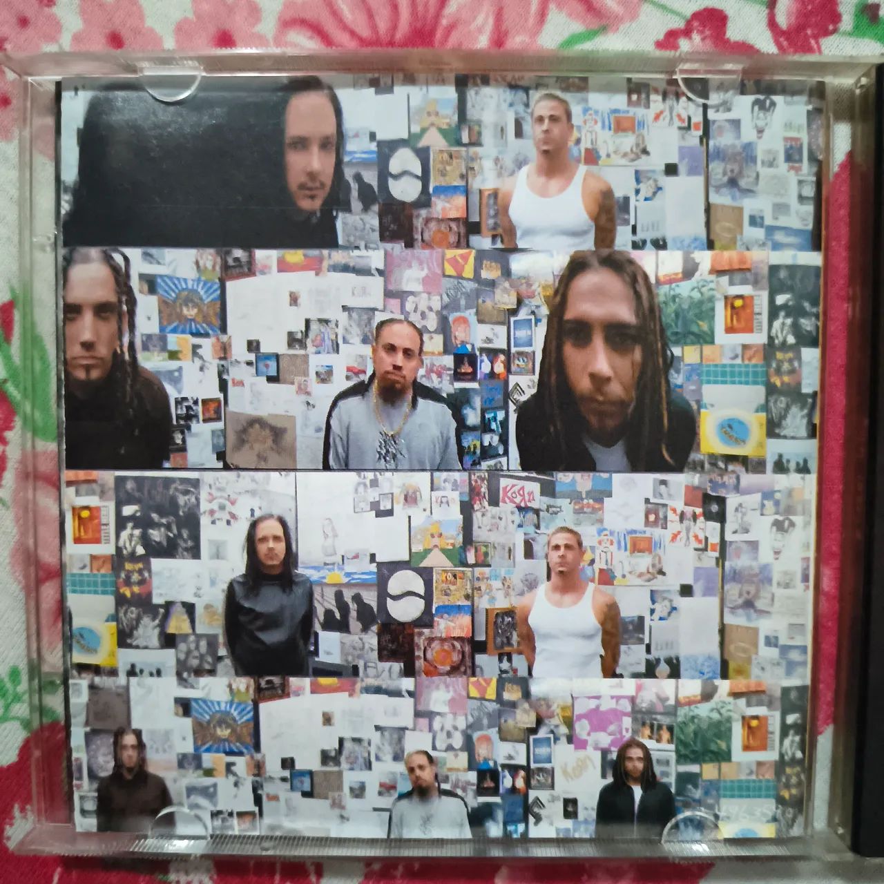 CD original Korn Issues  - Foto 2