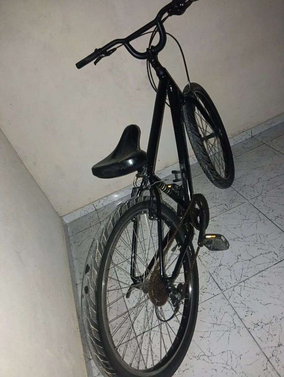 Vendo essa bicicleta aro 26 - Foto 4